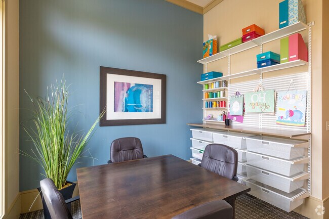 Gift wrapping room