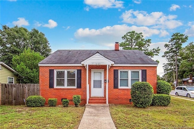 Building Photo - 1203 Turnpike Rd