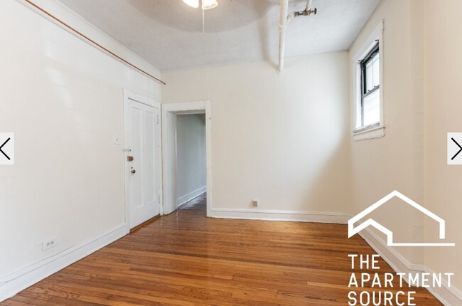 Photo - 520 W Cornelia Ave Unit G