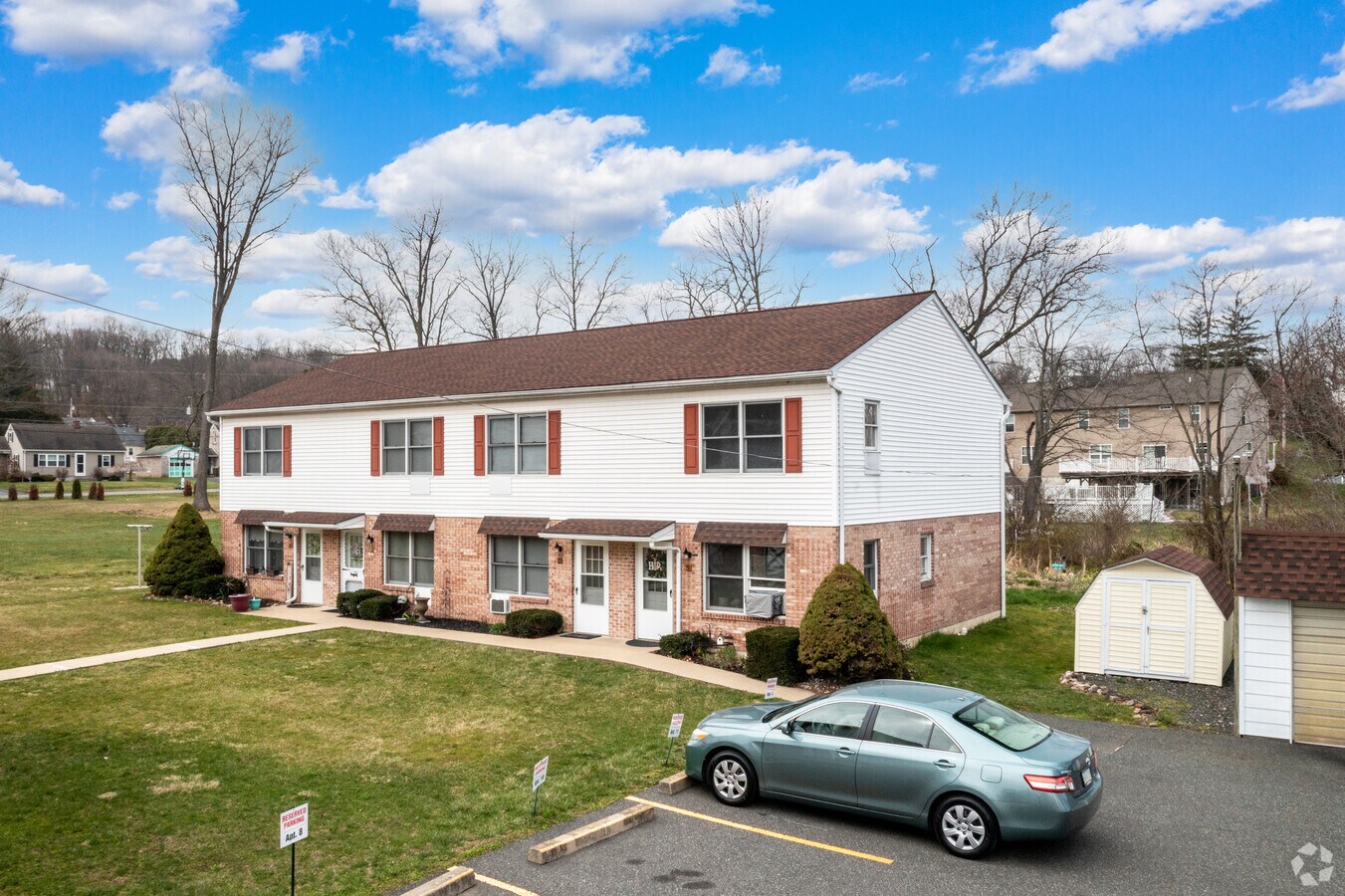 Photo - 276 Landis Ln