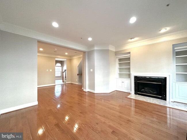 Photo - 11837 Regents Park Dr