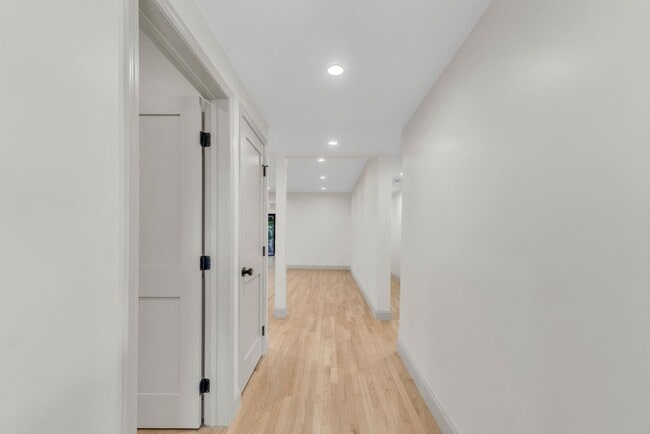 Photo - 4316 Bellaire Ave