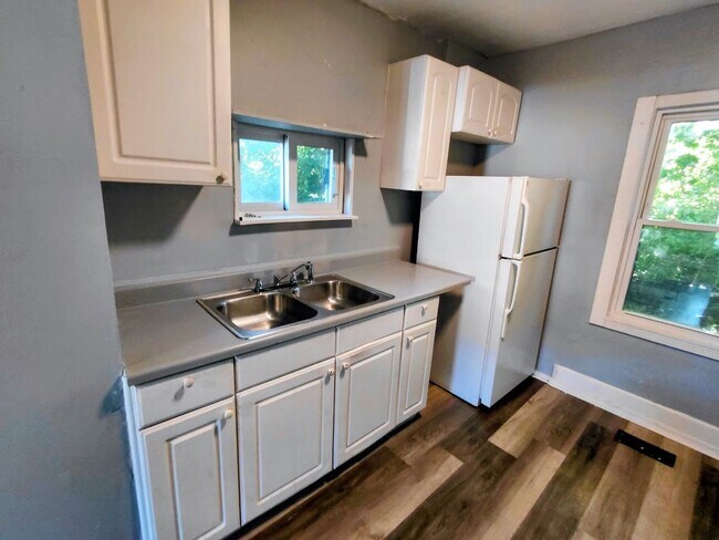 Photo - Three-bedroom one bathroom home for rent