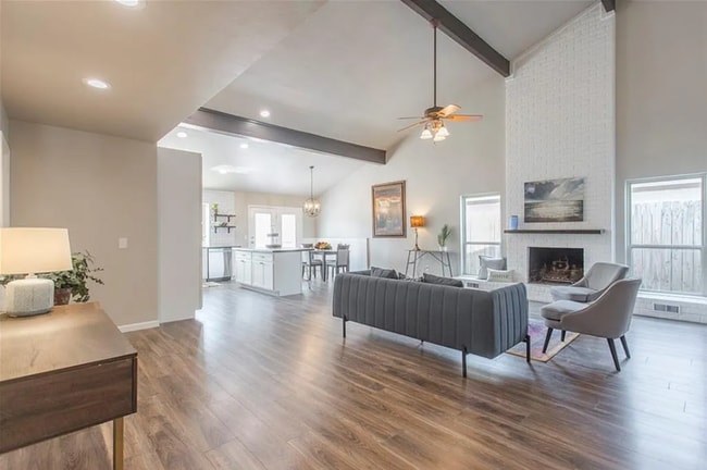 Photo - Beautifully Renovated 3BD/2BTH Home with Open Kitchen, Fireplace & Storm Shelter