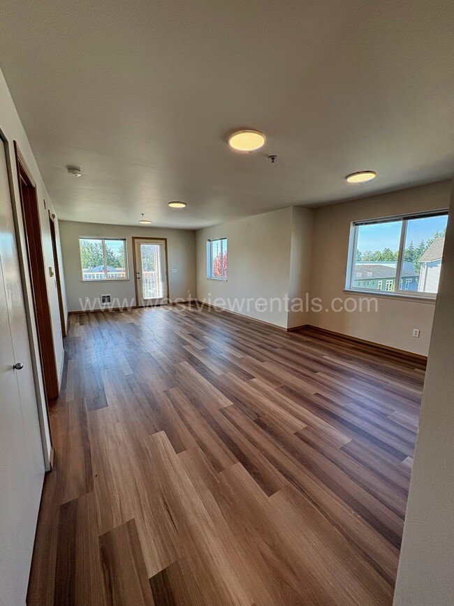Photo - 139 Prince Ave Unit 301