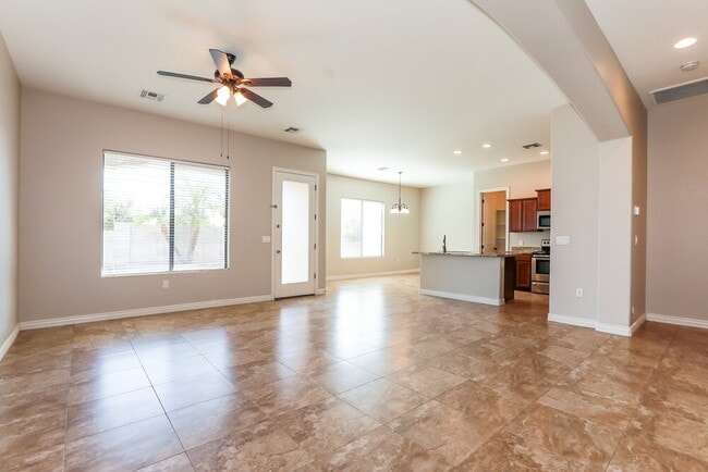 21549 E Puesta Del Sol