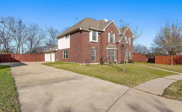 Photo - 1113 Larkspur Dr