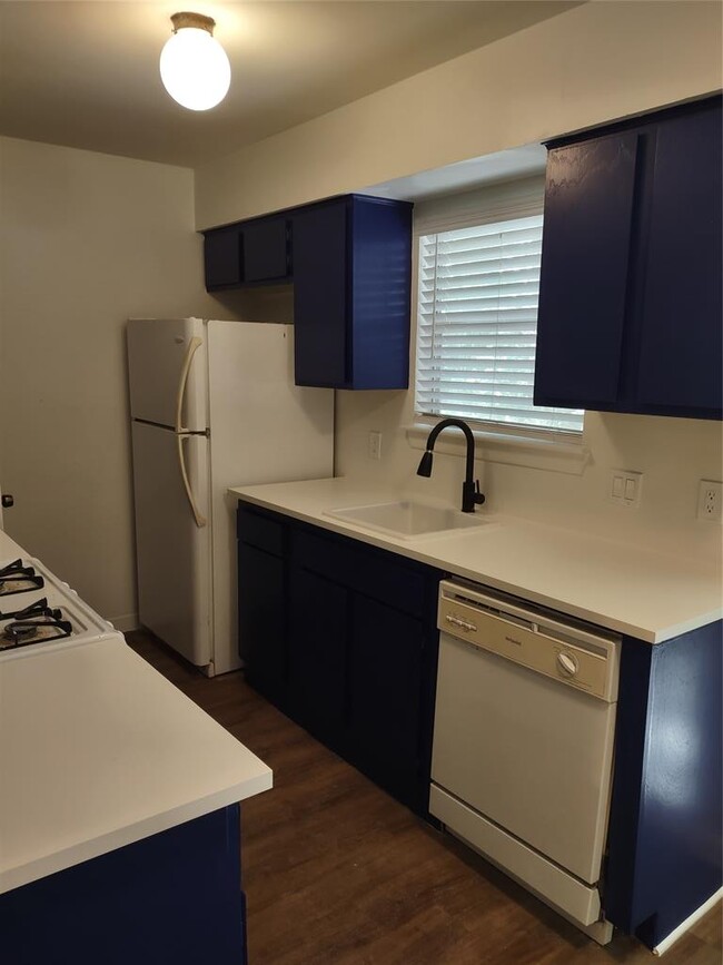 Photo - 5405 Brompton Cir