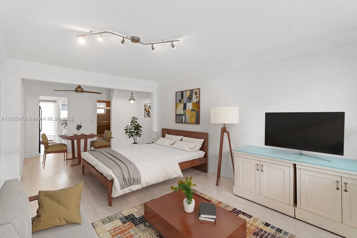 Photo - 1228 Pennsylvania Ave