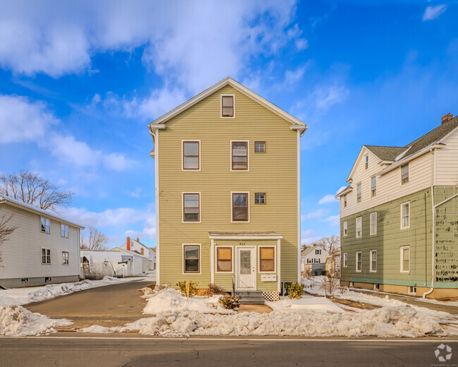 Building Photo - 422 Allen St Unit 2 Rental