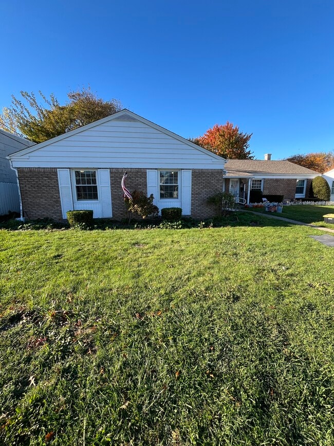 Photo - 4052 W Lake Rd Unidad 4054