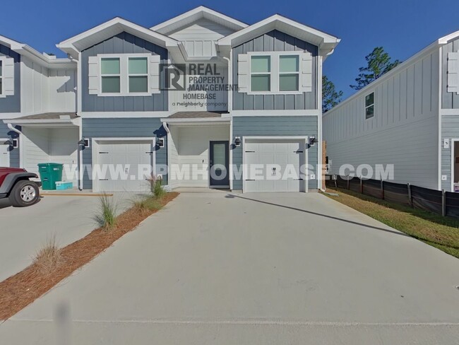 Stunning New Townhome Near Beaches – Move ... - Stunning New Townhome Near Beaches – Move ...