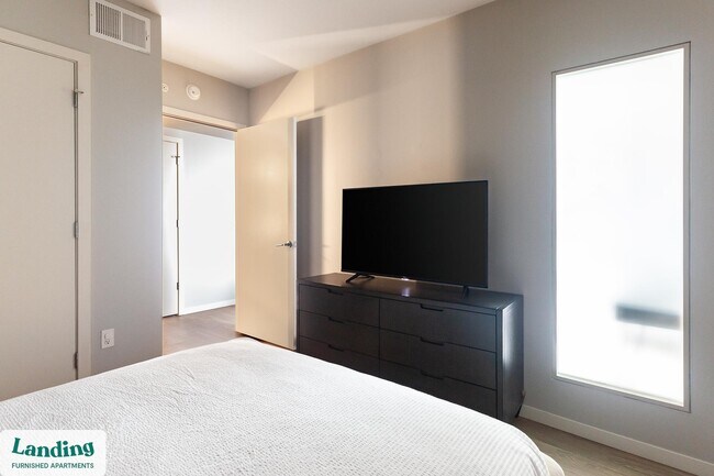 1771-1788 N Pierce St Unit 1-2410
