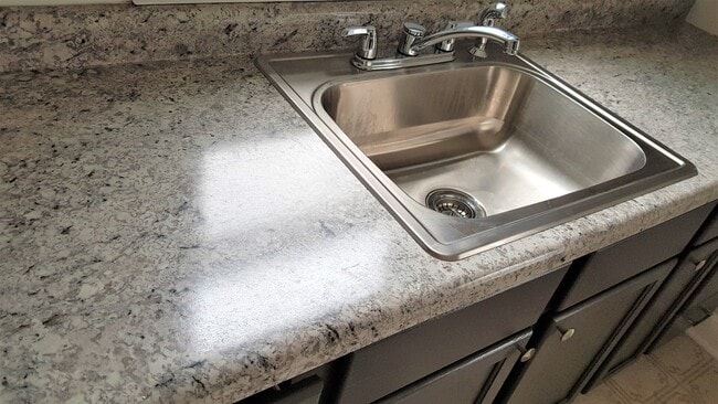 Photo - 1307 Cypress Ave