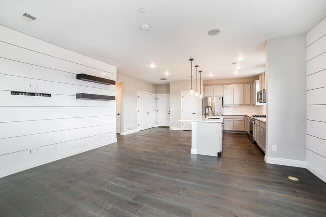 Photo - Like New end-unit Townhome at Victory Ridge!