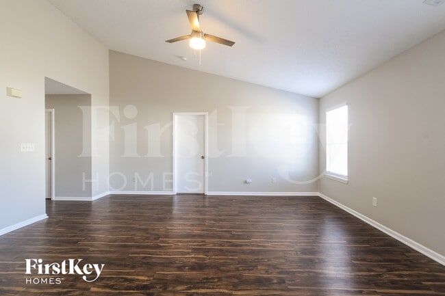 Photo - 9762 Trail Dr