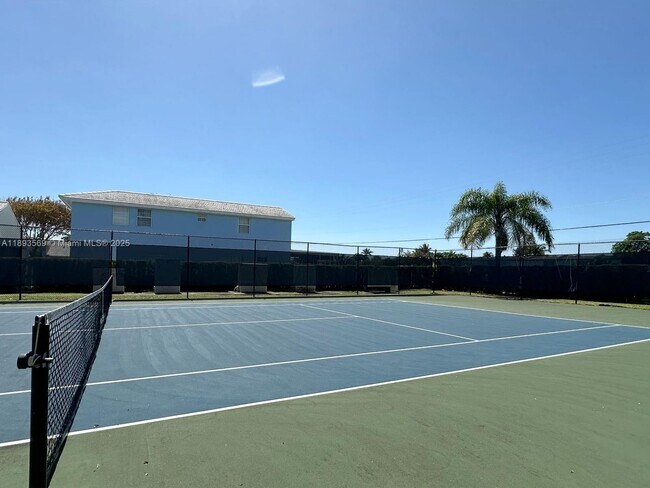 Photo - 11216 SW 63rd Terrace