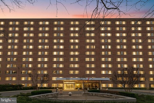 Photo - 1900 Lyttonsville Rd Unit 618