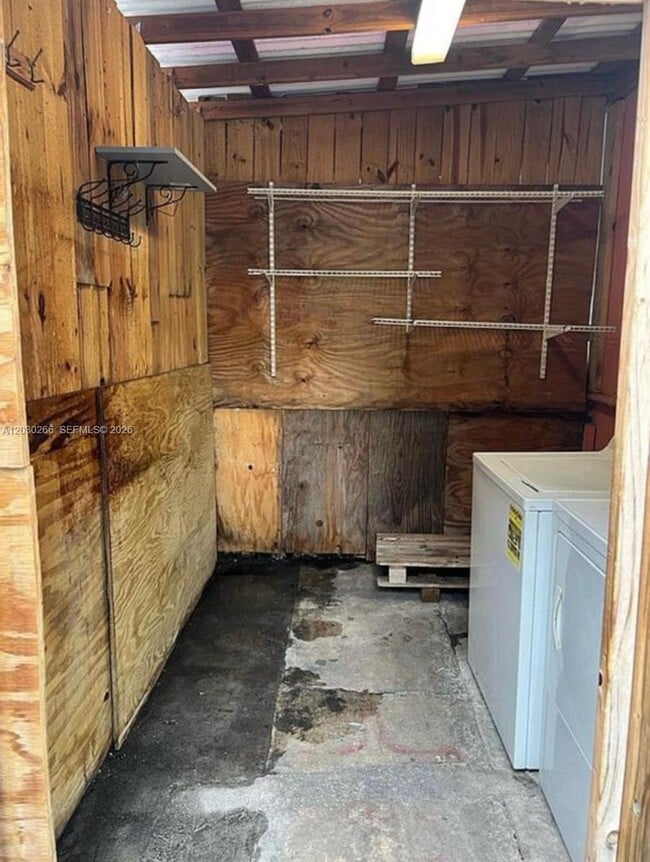 Photo - 1821 SW 7th St Unit 7