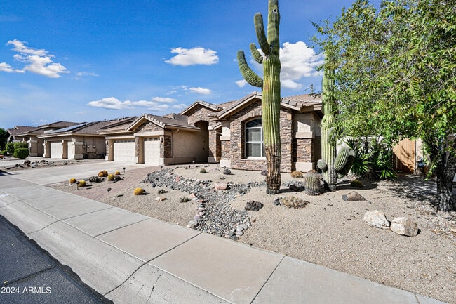 Photo - 6520 W Robin Ln