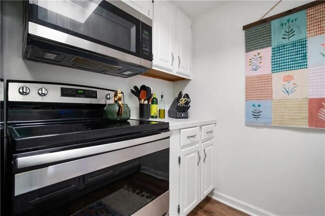 Photo - 128 Du Rhu Dr