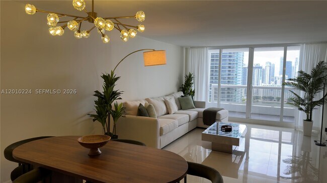 Building Photo - 1717 N Bayshore Dr Unit A-2638