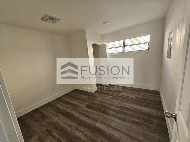 Photo - 1731 Alcazar Dr Unit 2