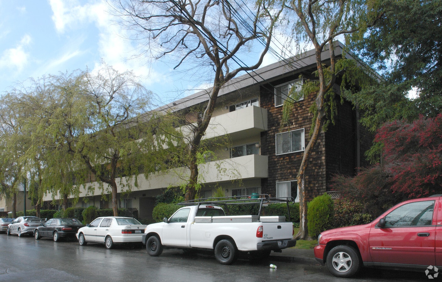 Photo - Mariposa Club Apartments