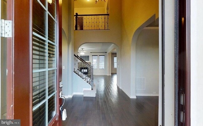 Building Photo - 141 Coachman Cir Rental