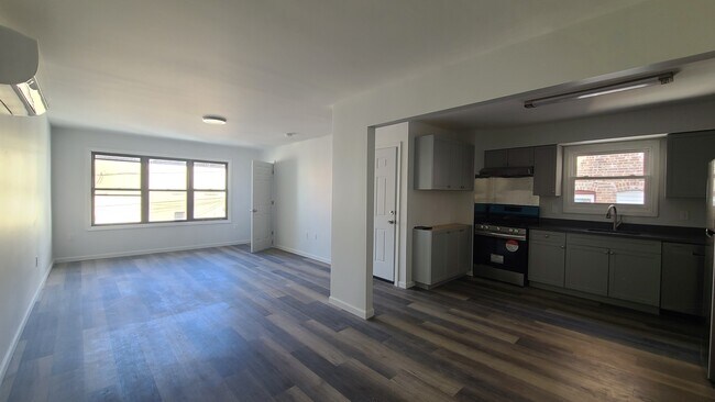 Photo - 150 New York Ave Unit 2