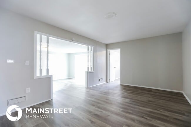 Photo - 7309 E 108th Dr