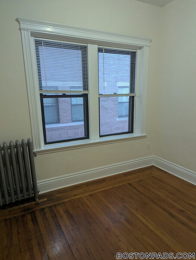 Photo - 27 Park Dr Unit 02