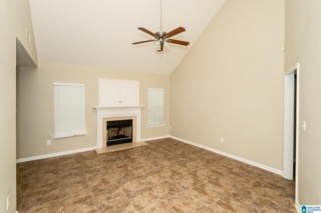 Photo - 601 Meriweather Dr