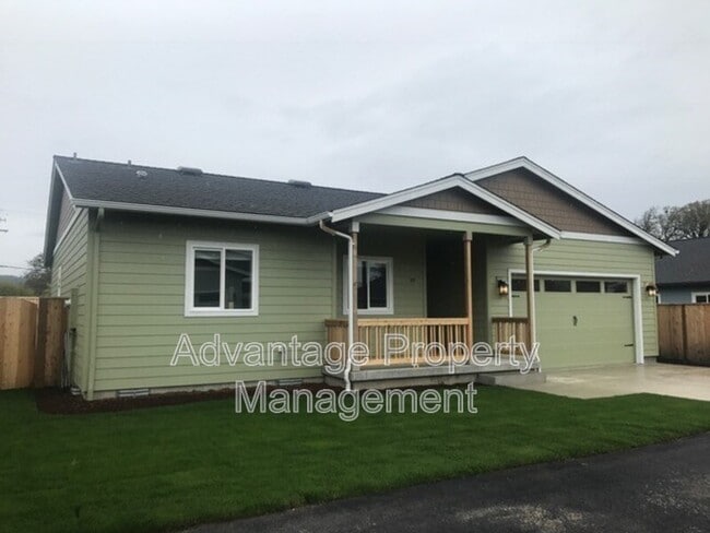 Building Photo - 122 S 21st St