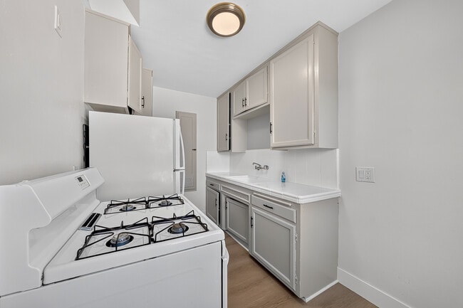 Photo - 3630 Highland Ave