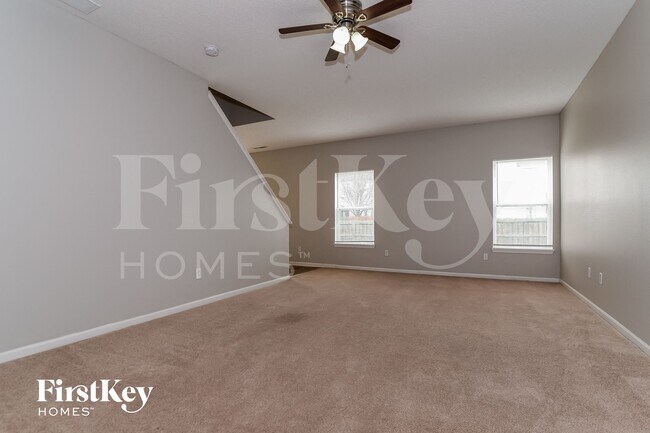 Photo - 7138 Parklake Pl