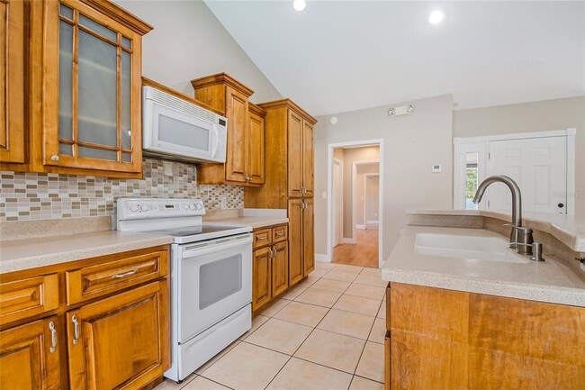 Photo - 1503 Lund Ave