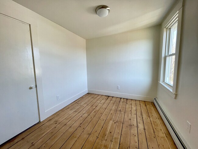 Photo - 15 Winthrop St Unit 4