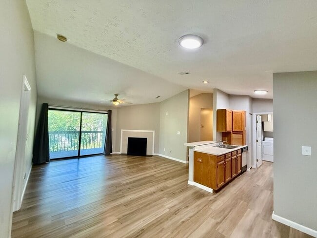 Building Photo - 7631 Montgomery Rd Rental