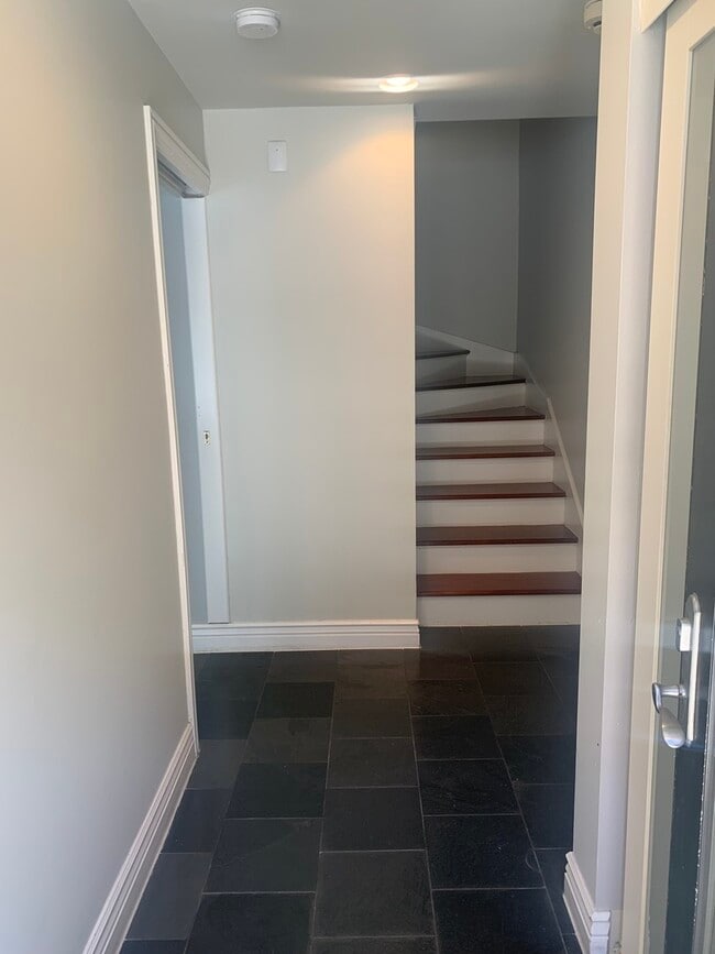 Photo - 334 N Jefferson St