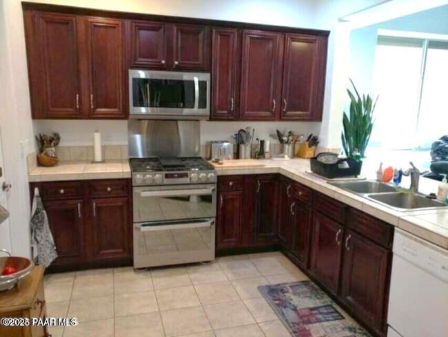 Photo - 413 Tangerine Ave