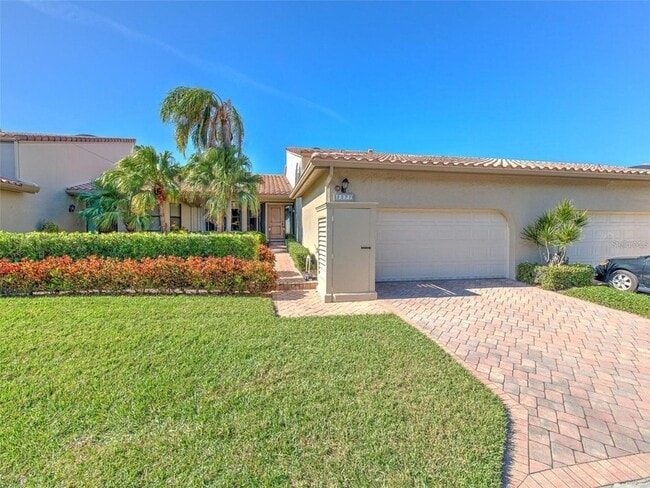 Photo - 2377 Harbour Oaks Dr