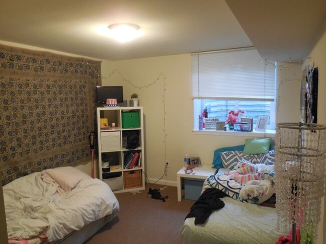 Building Photo - 1803 N 17th St Unit 1