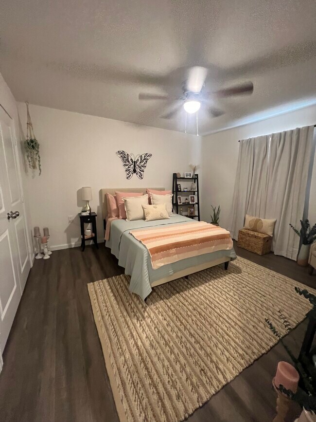 Photo - 367 FM 1519 W