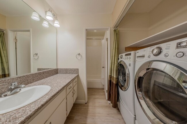 Photo - 101 West Riverdale Ave Unit 101 W Riverdale #41 Orange CA 92865