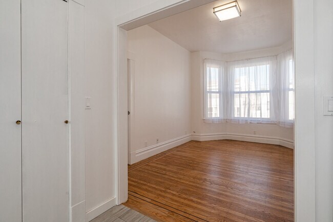 Photo - 237 Balboa St Unit 237