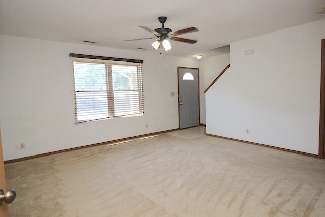 Photo - 924 W Belmont-