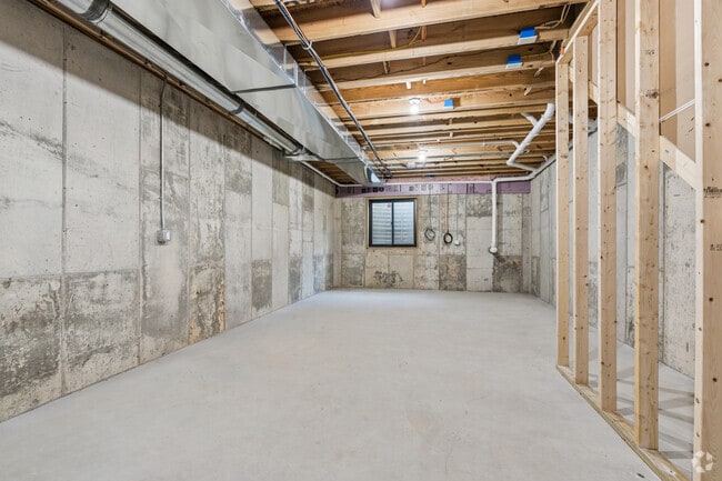 2BR, 1.5BA - 1138SF - Basement