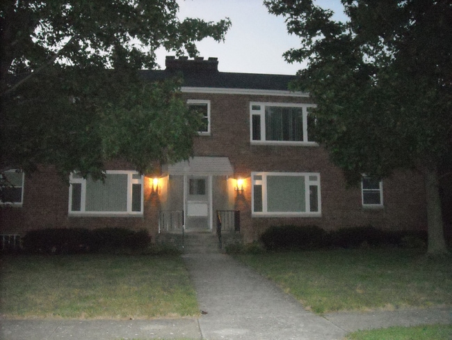 Photo - 2010 Harwitch Rd Unit B