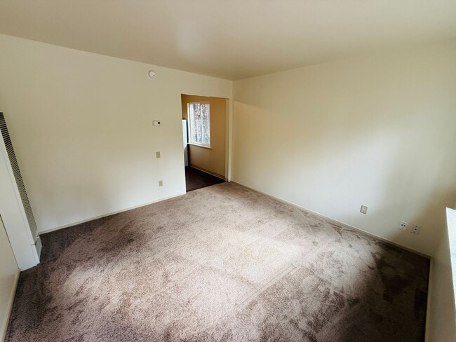 Photo - 2505 Kubel Ave Unit 1